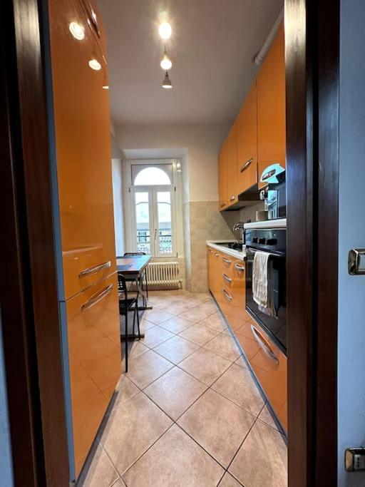 Comfy Apartment In Lecco 2 Eksteriør bilde